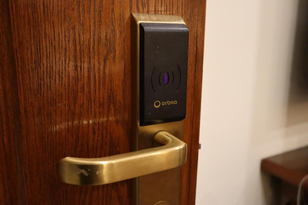 Hayyat Luxury Hotel Suites Lahaur Zewnętrze zdjęcie