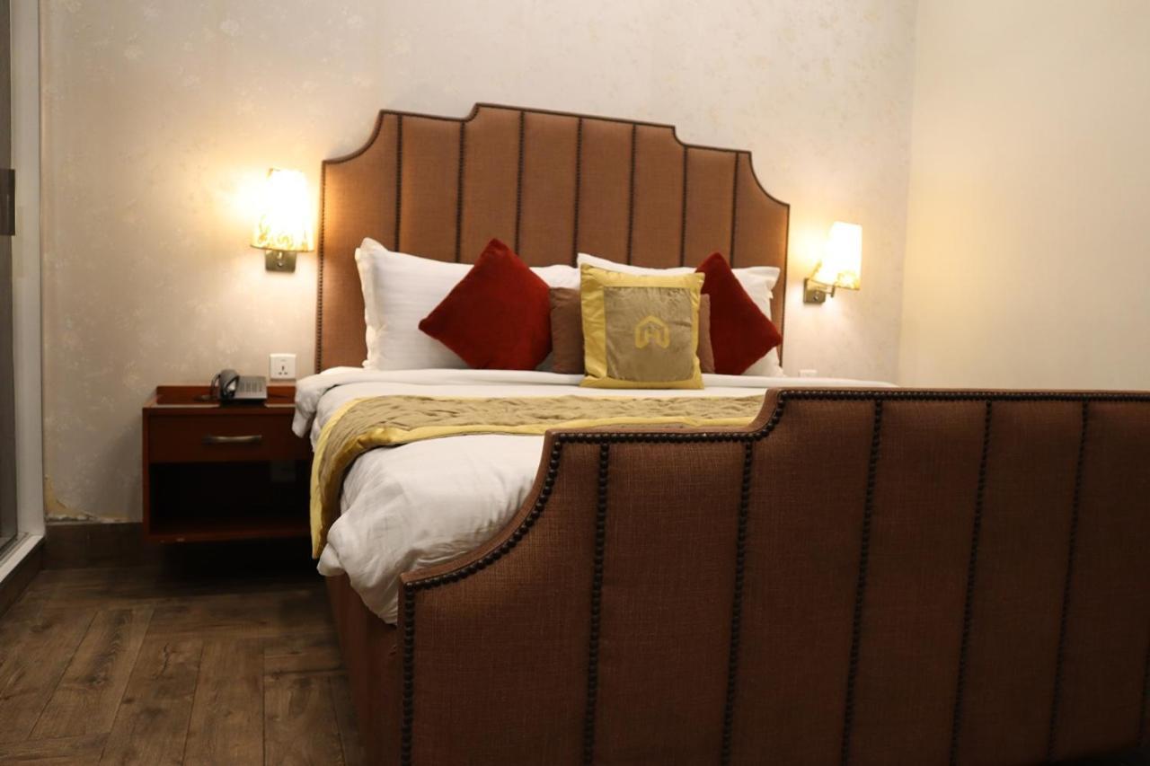 Hayyat Luxury Hotel Suites Lahaur Zewnętrze zdjęcie