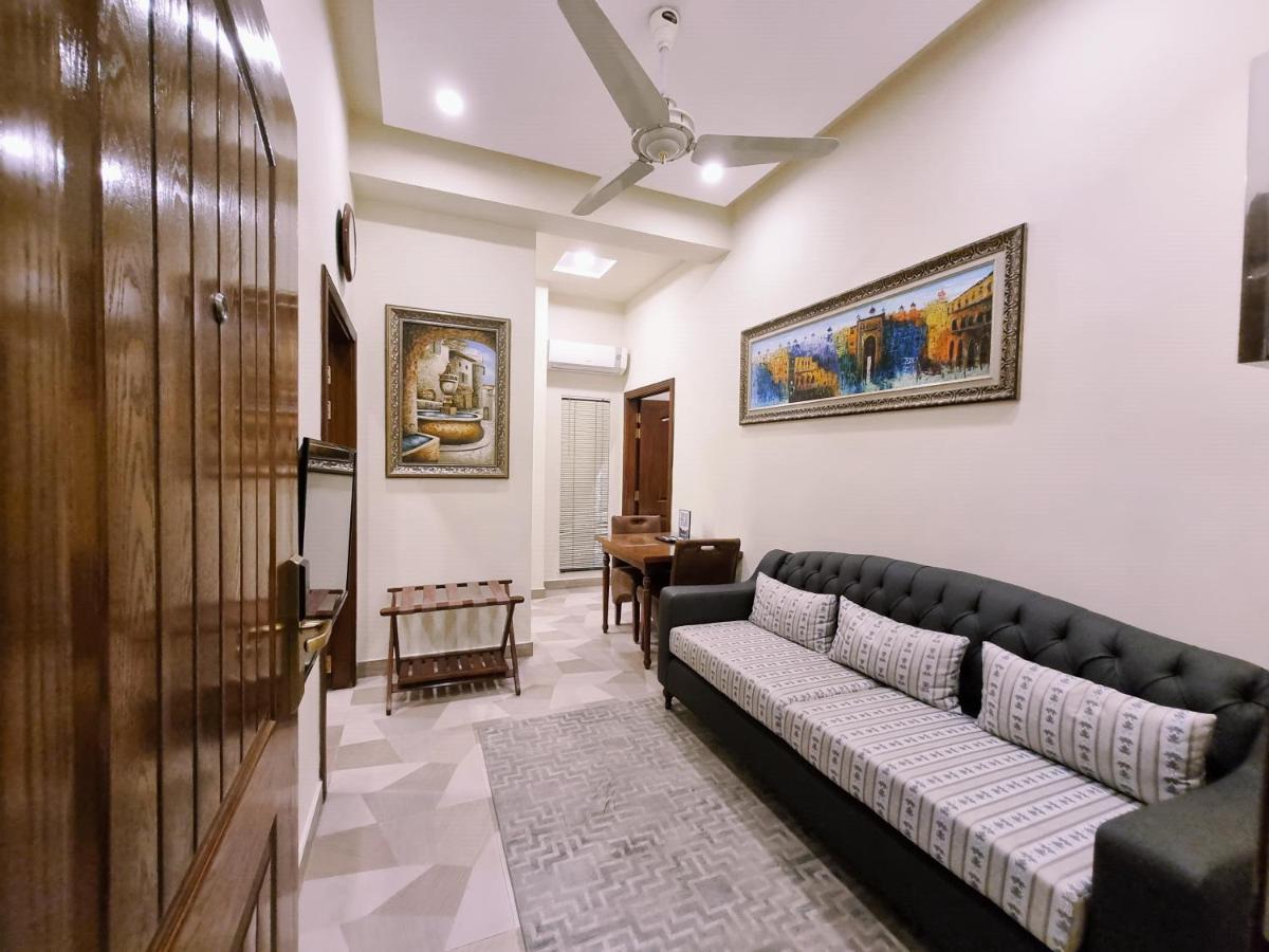 Hayyat Luxury Hotel Suites Lahaur Zewnętrze zdjęcie