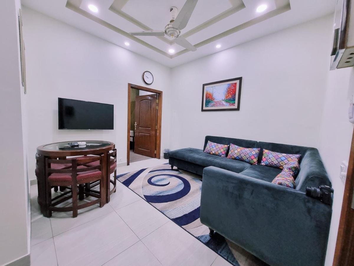 Hayyat Luxury Hotel Suites Lahaur Zewnętrze zdjęcie